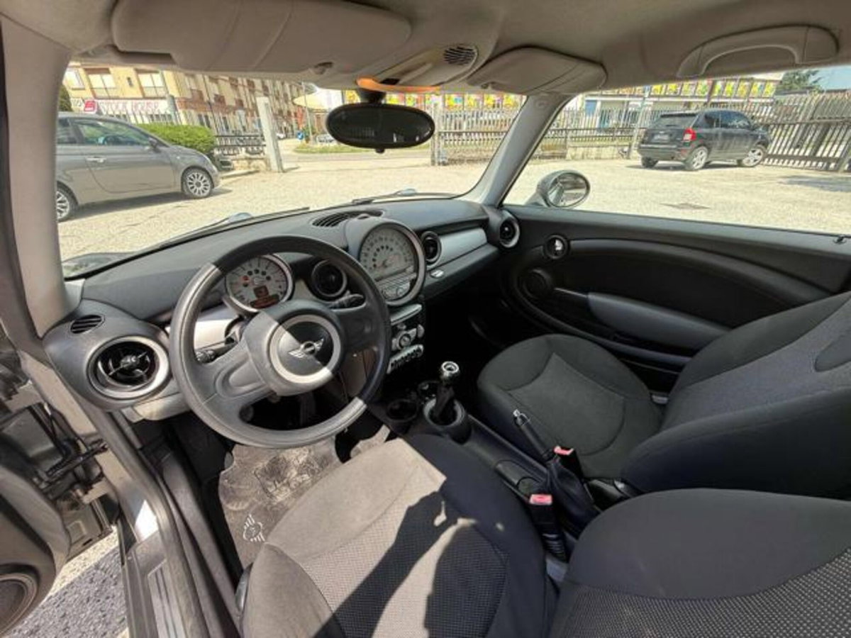 MINI Mini 1.4 16V One (55kW) (15)