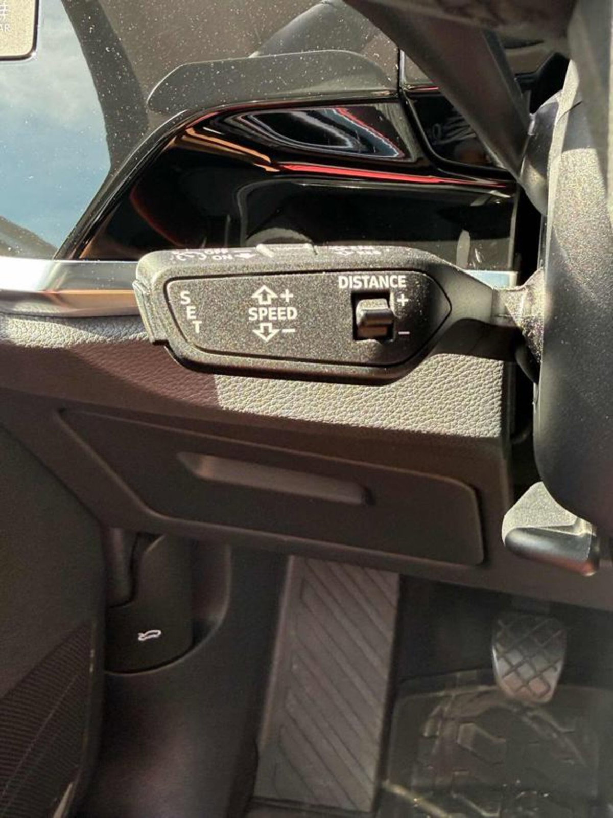 Audi Q3 35 TDI Business (20)