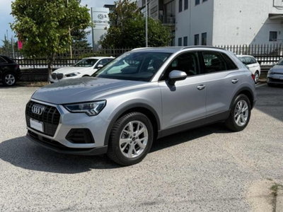 Audi Q3 35 TDI Business (4)