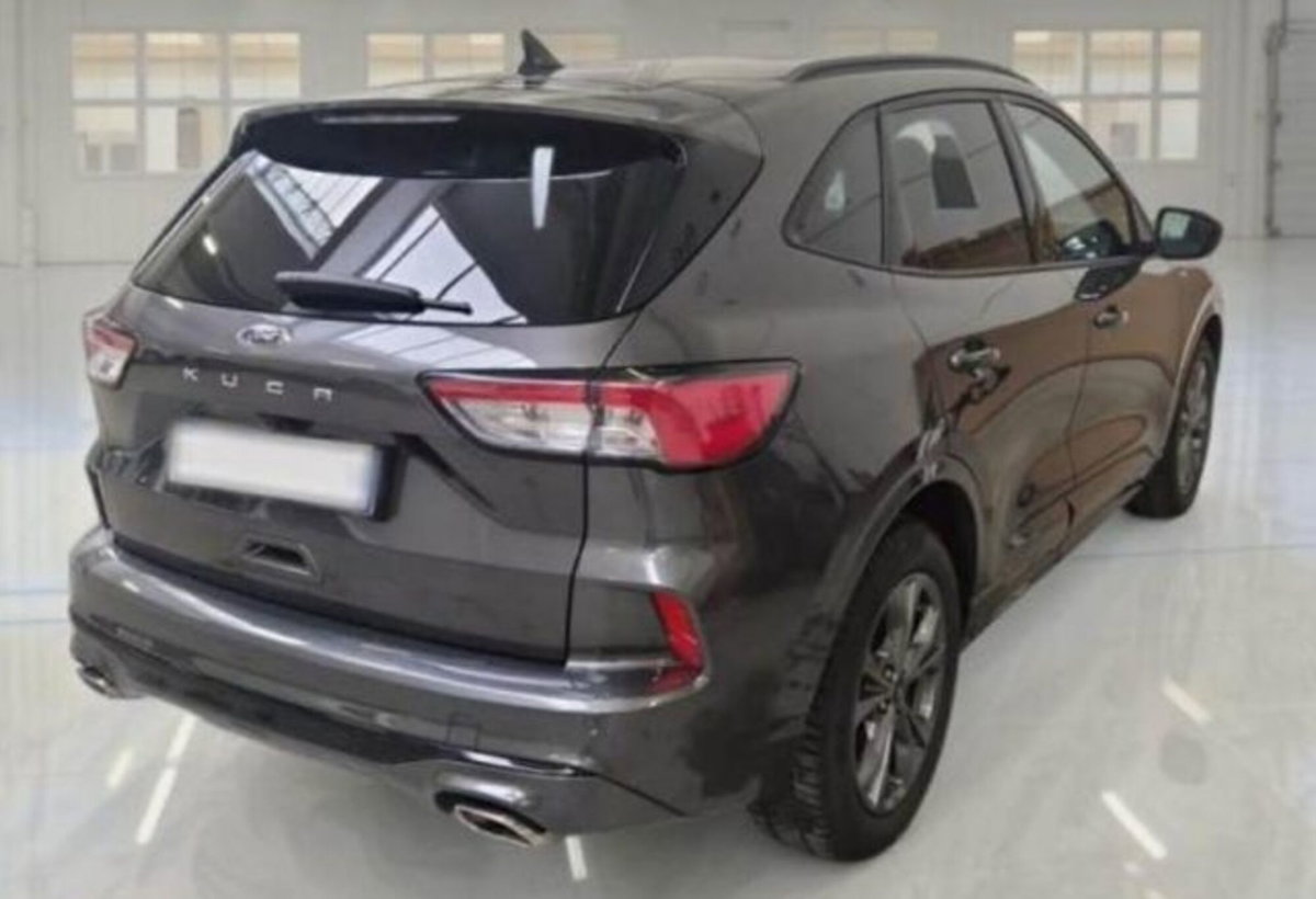 Ford Kuga 1.5 EcoBlue 120 CV aut. 2WD ST-Line X Design (2)