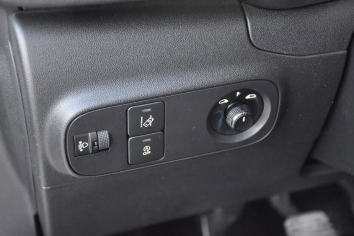 Citroen C3 BlueHDi 100 S&S Shine (13)