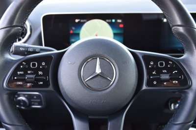 Mercedes-Benz Classe B 180 d Executive (14)
