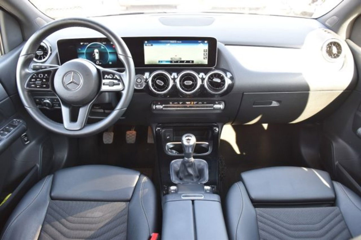 Mercedes-Benz Classe B 180 d Executive (7)