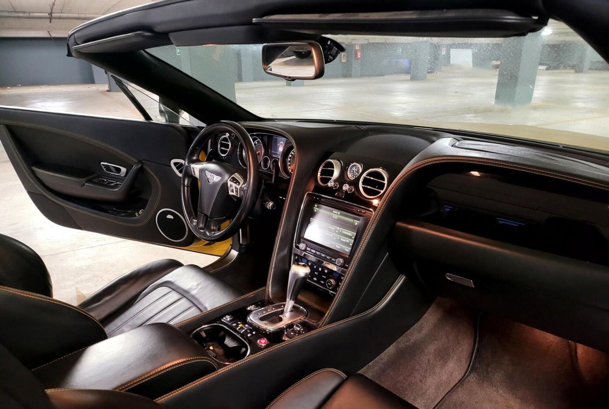 Bentley Continental GTC Continental GTC V8 S (18)