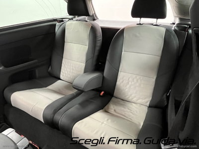 Volvo C30 1.6 D DRIVe Kinetic (11)