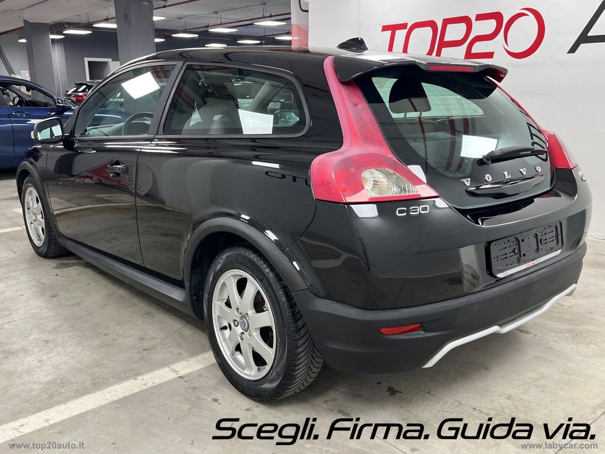 Volvo C30 1.6 D DRIVe Kinetic (3)