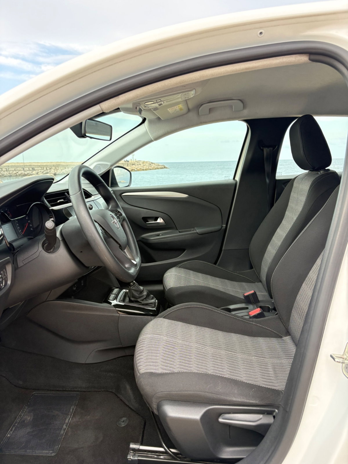 Opel Corsa 1.5 D 100 CV Edition (10)