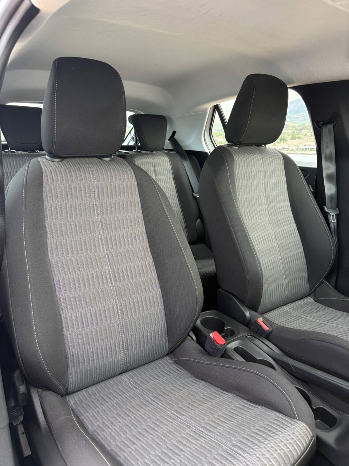 Opel Corsa 1.5 D 100 CV Edition (17)
