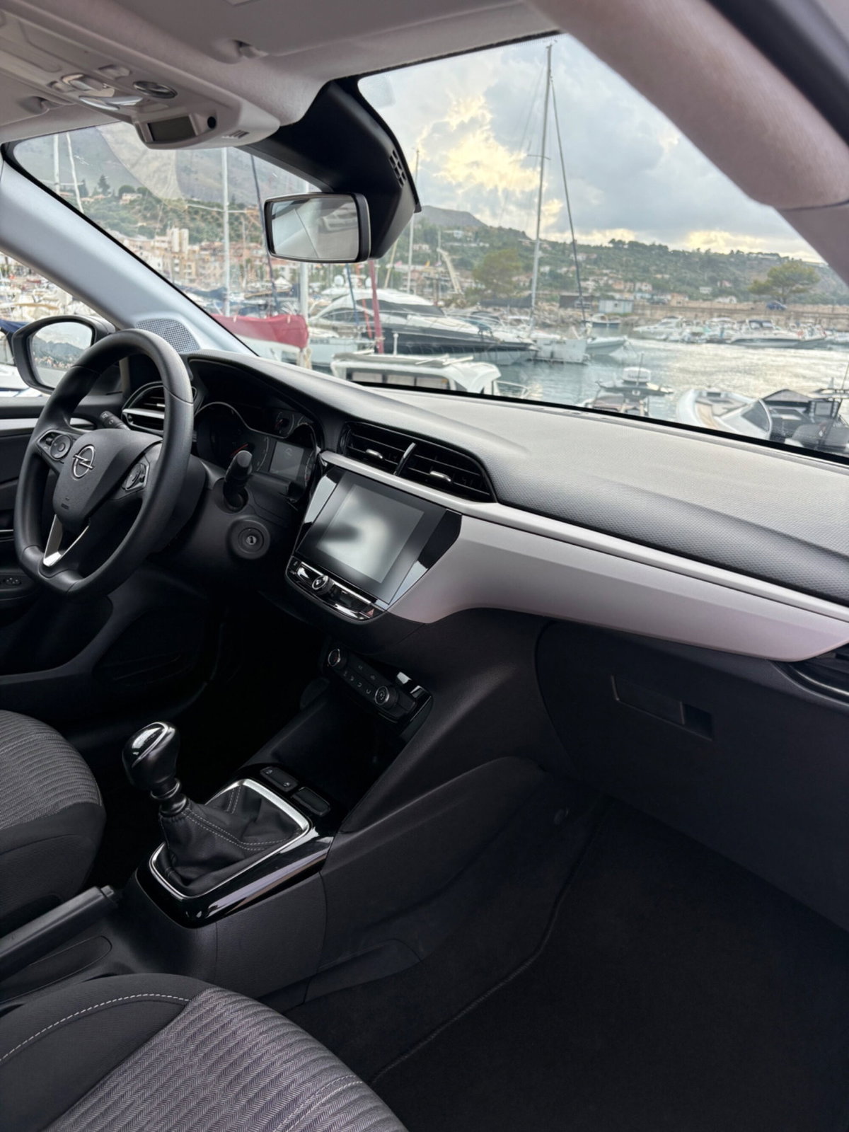 Opel Corsa 1.5 D 100 CV Edition (18)