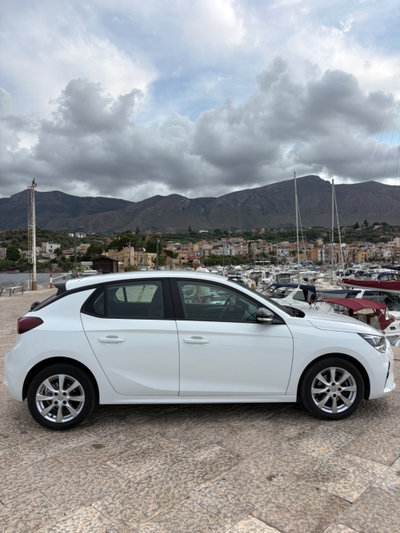 Opel Corsa 1.5 D 100 CV Edition (8)