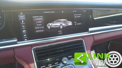 Porsche Panamera 2.9 4 10 years Edition (3)