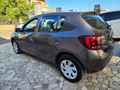 Dacia Sandero 1.5 dCi 8V 75CV Start&Stop Comfort (5)