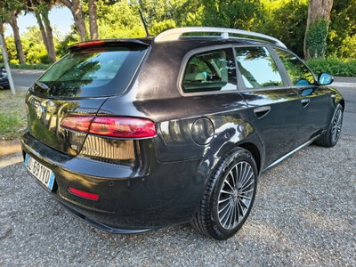 Alfa Romeo 159 SportWagon 1.9 JTDm 16V Sportwagon Distinctive usata