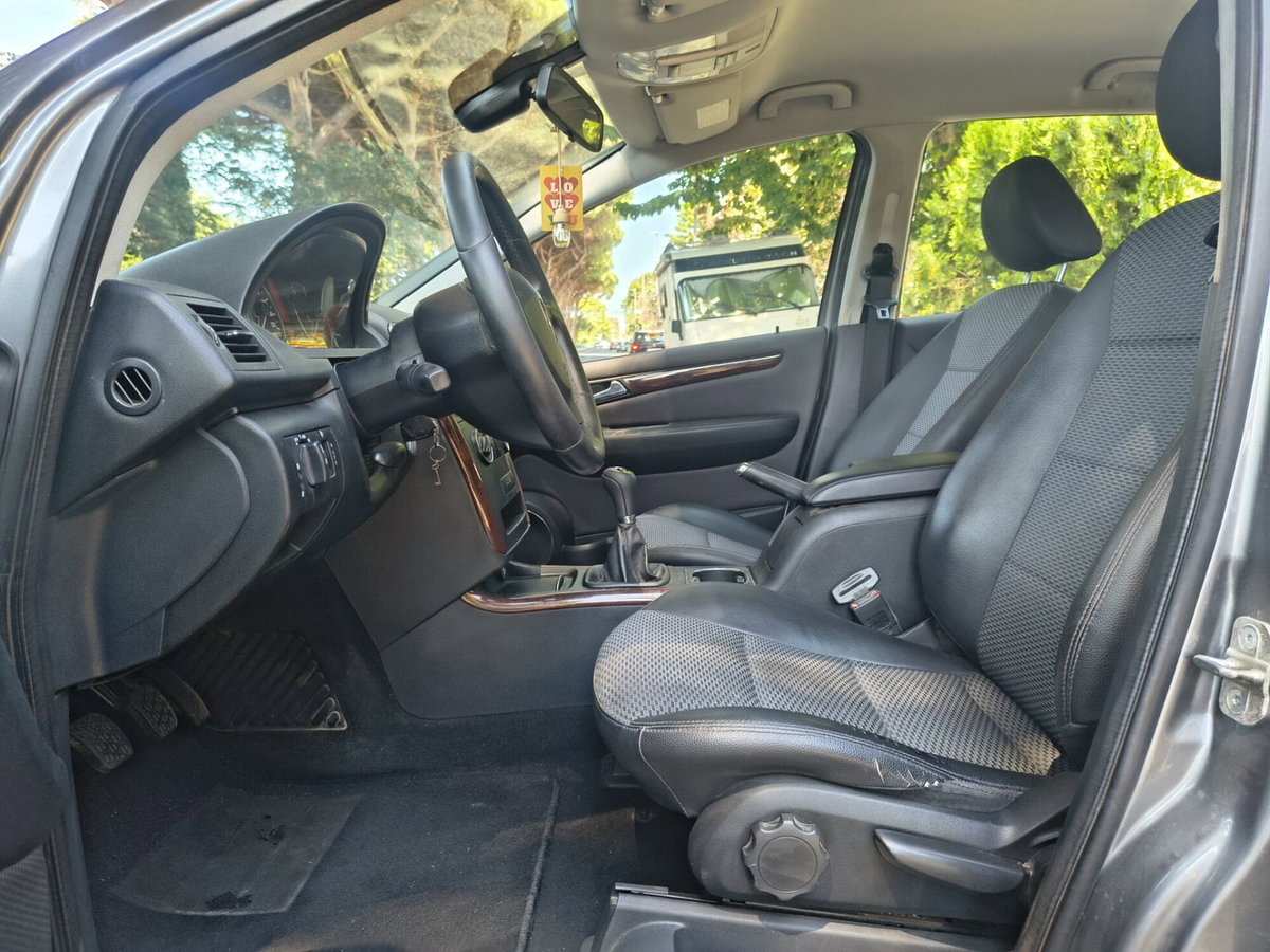 Mercedes-Benz Classe A 180 CDI Elegance (10)