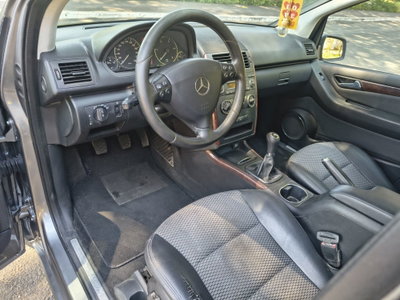 Mercedes-Benz Classe A 180 CDI Elegance (12)