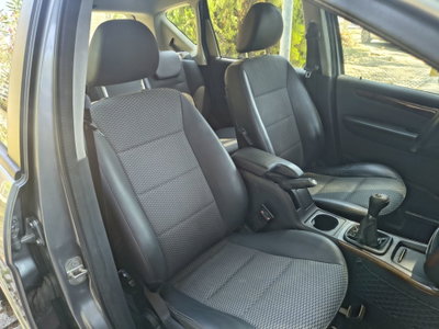 Mercedes-Benz Classe A 180 CDI Elegance (14)