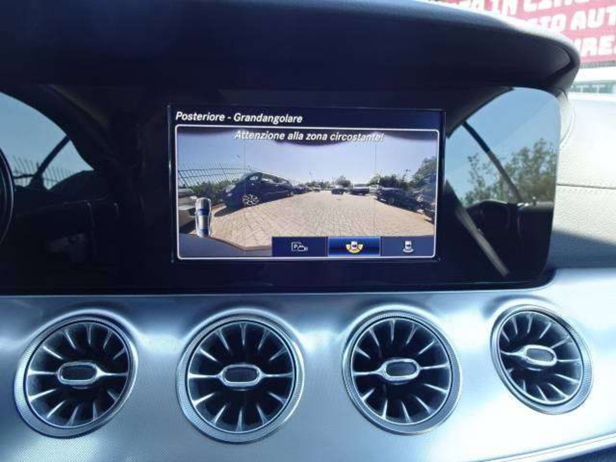 Mercedes-Benz Classe E Coupé 220 d 4Matic Premium (10)