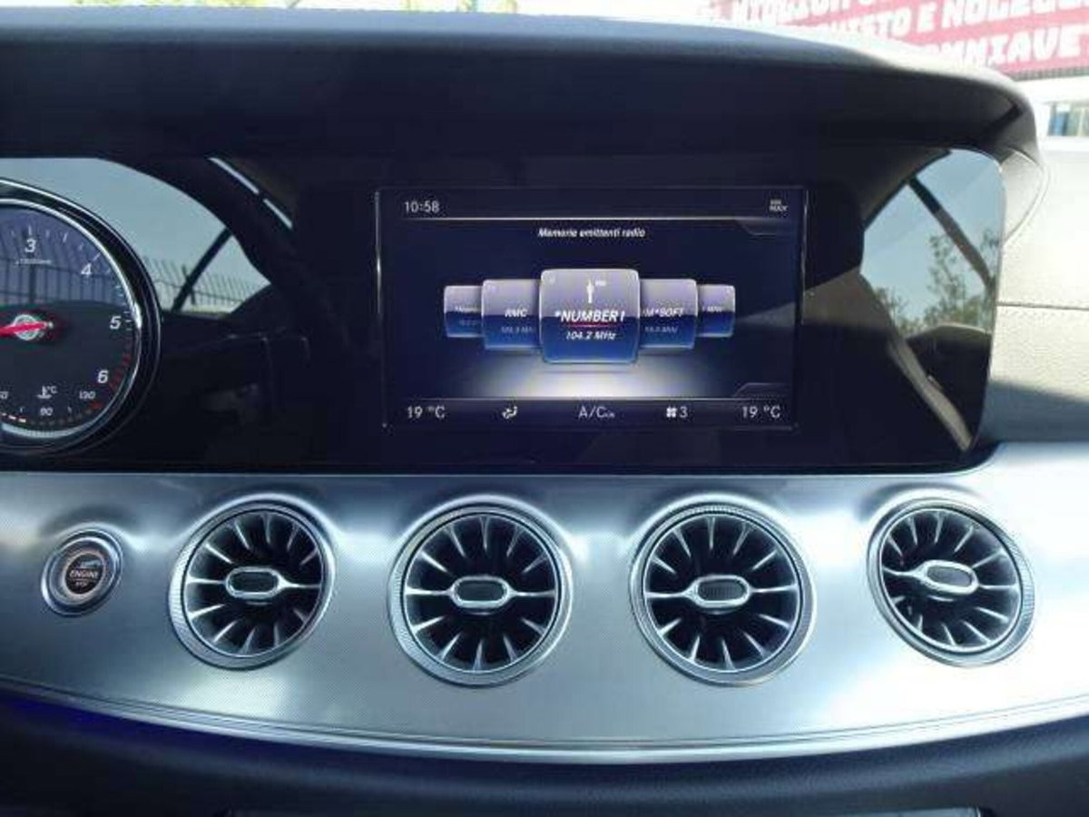 Mercedes-Benz Classe E Coupé 220 d 4Matic Premium (12)