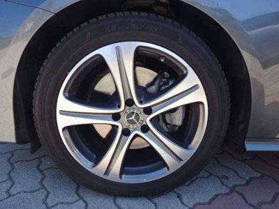 Mercedes-Benz Classe E Coupé 220 d 4Matic Premium (16)