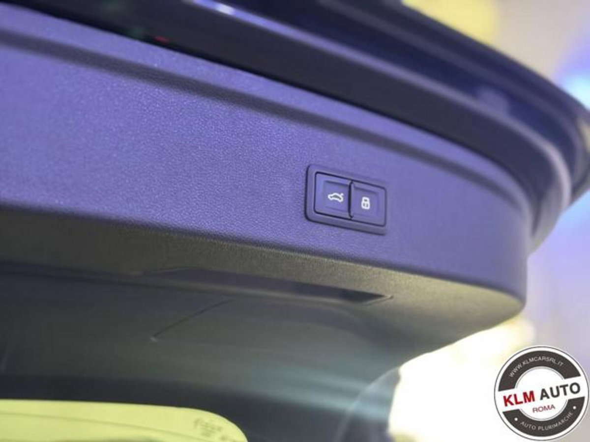 Audi A3 Sportback 40 TFSI e S tronic Business Advanced (12)