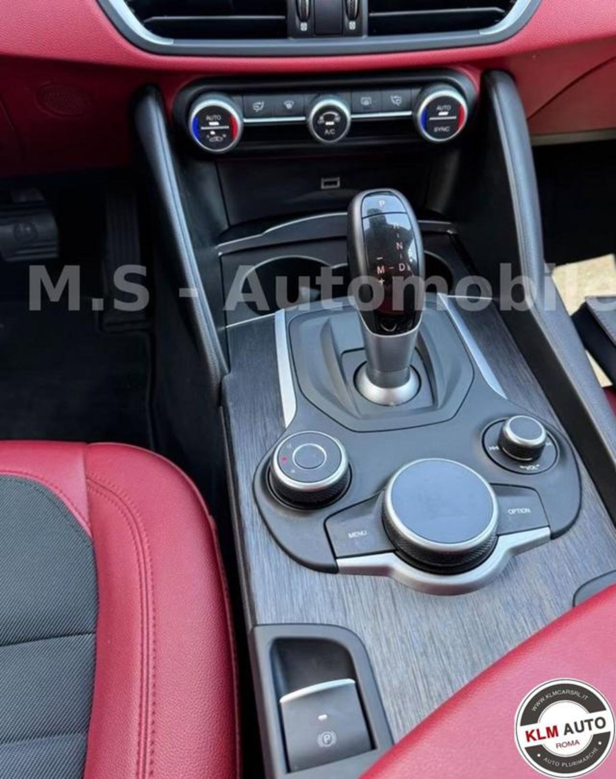 Alfa Romeo Giulia 2.0 Turbo 200 CV AT8 Executive (10)