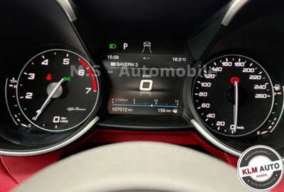Alfa Romeo Giulia 2.0 Turbo 200 CV AT8 Executive (11)
