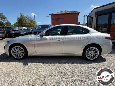 Alfa Romeo Giulia 2.0 Turbo 200 CV AT8 Executive (3)