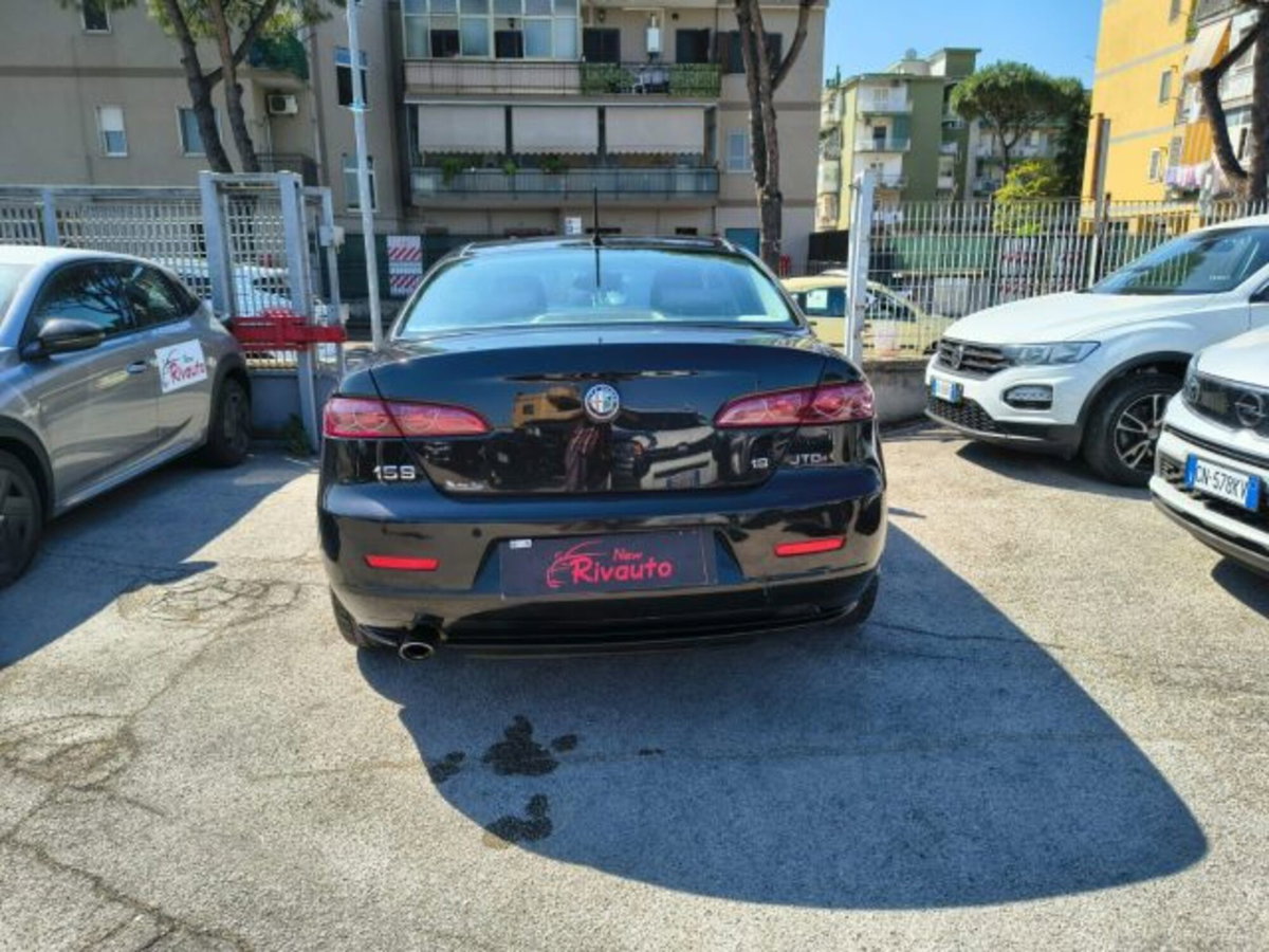 Alfa Romeo 159 1.9 JTDm 16V Distinctive (6)