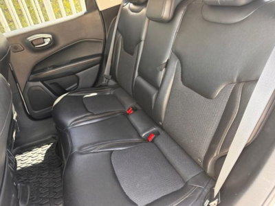 Jeep Compass 2.0 Multijet II 4WD Limited (9)