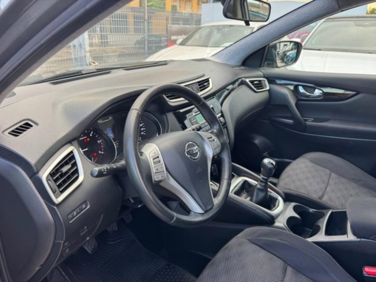 Nissan Qashqai 1.5 dCi Business (13)