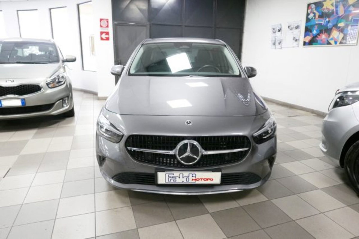 Mercedes-Benz Classe B 180 Progressive Advanced Plus auto (2)