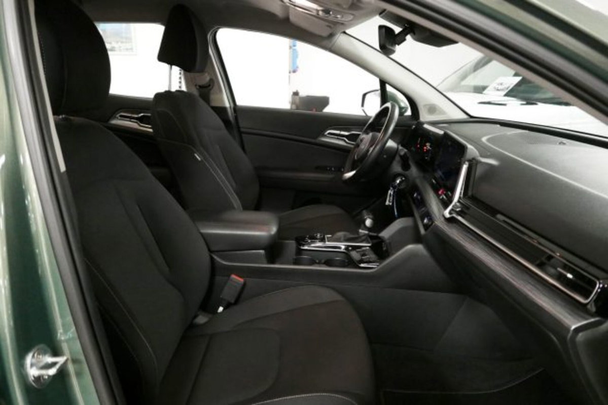 Kia Sportage 1.6 crdi mhev Business dct (9)