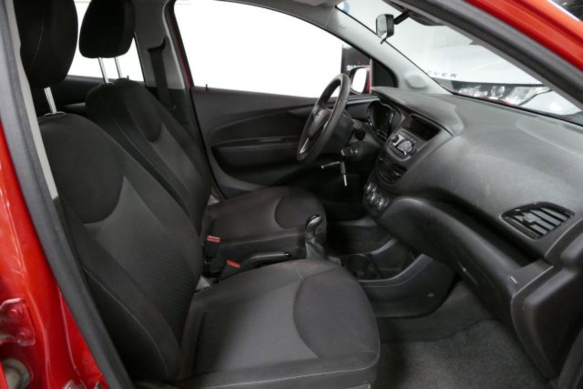 Opel Karl 1.0 75 CV N-Joy (8)