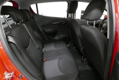 Opel Karl 1.0 75 CV N-Joy (9)