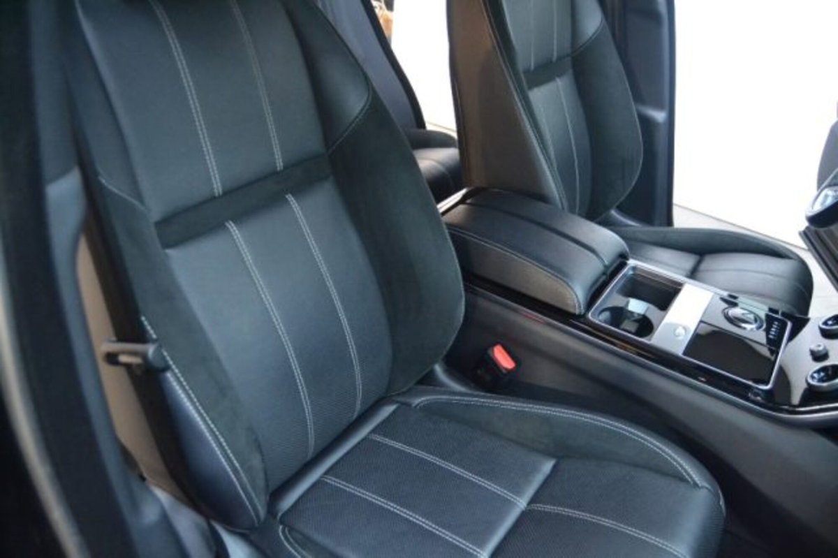 Land Rover Range Rover Velar 2.0D I4 180 CV R-Dynamic HSE (10)