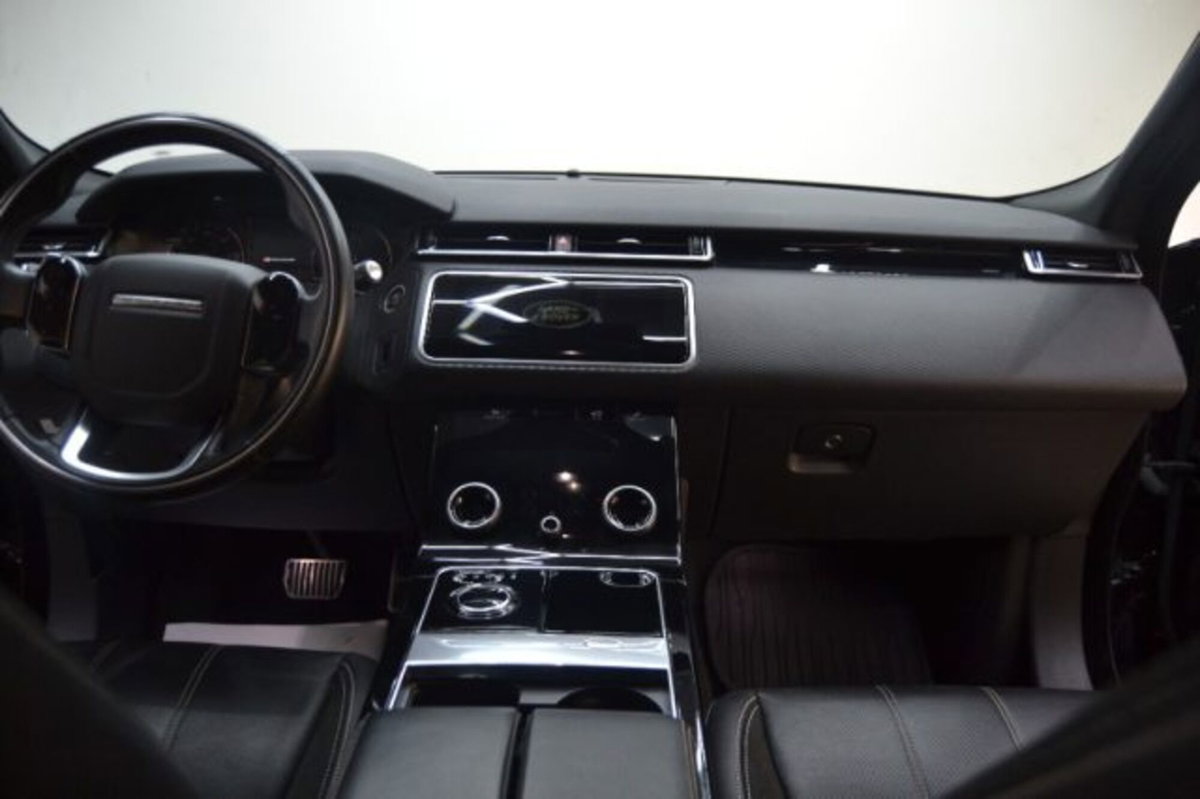 Land Rover Range Rover Velar 2.0D I4 180 CV R-Dynamic HSE (12)