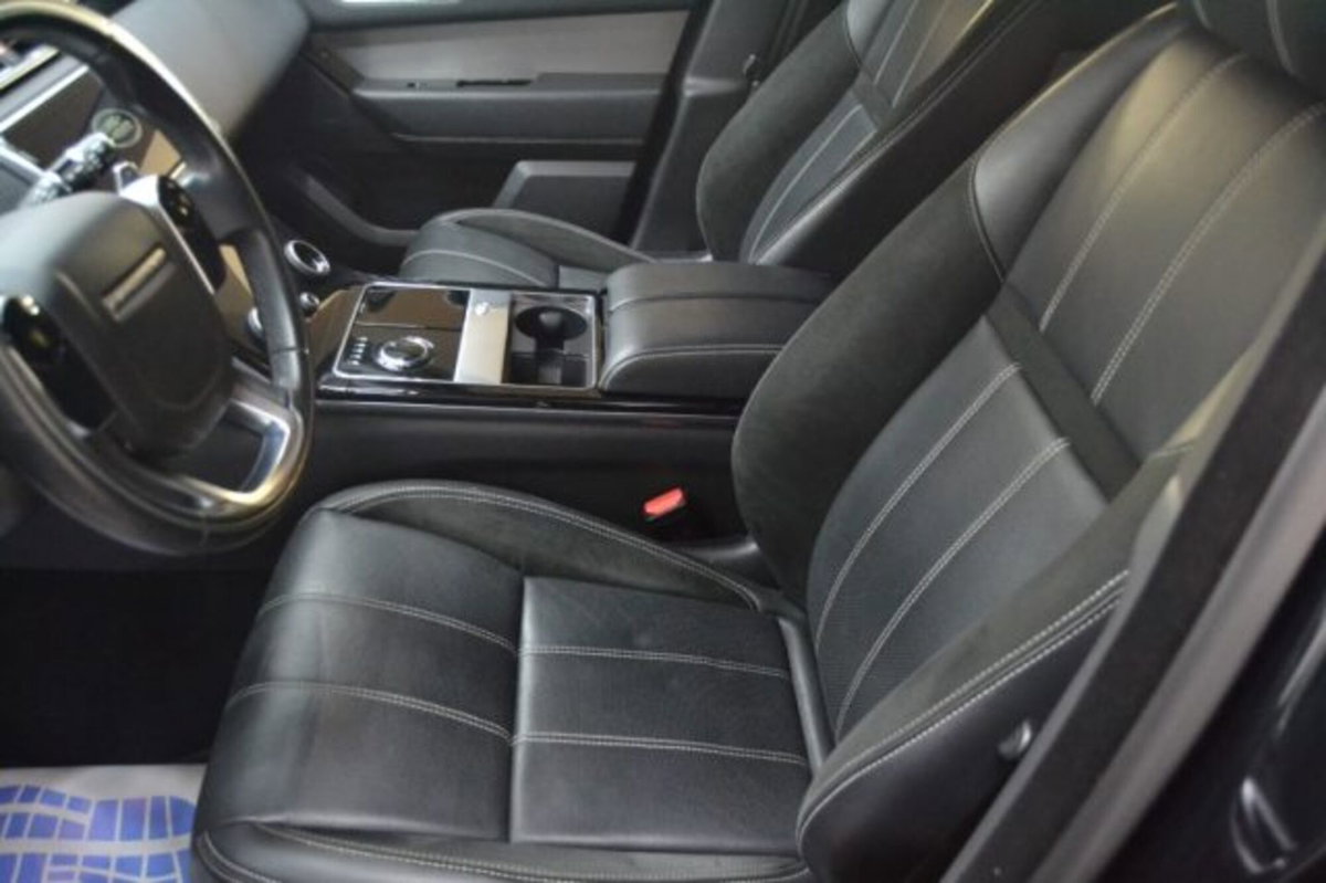 Land Rover Range Rover Velar 2.0D I4 180 CV R-Dynamic HSE (15)