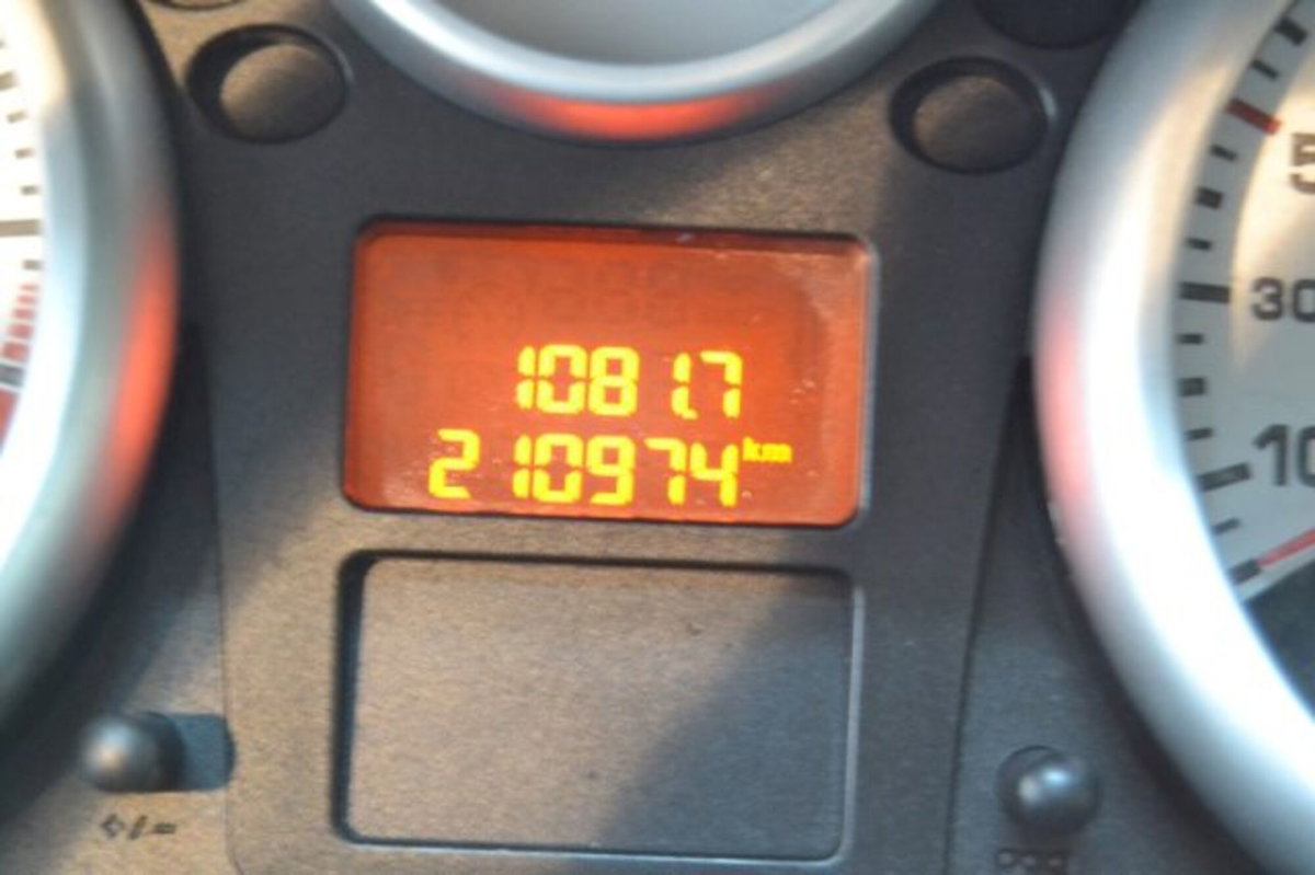 Peugeot 207 8V 75CV 5p. Energie ECO GPL (11)
