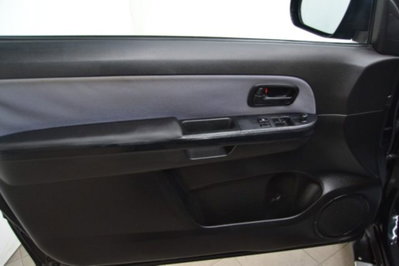 Suzuki Grand Vitara 1.9 DDiS 3 porte Offroad (10)