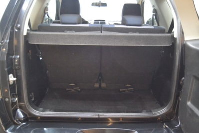 Suzuki Grand Vitara 1.9 DDiS 3 porte Offroad (5)
