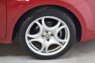 Alfa Romeo MiTo 1.4 T 120 CV GPL Distinctive (5)