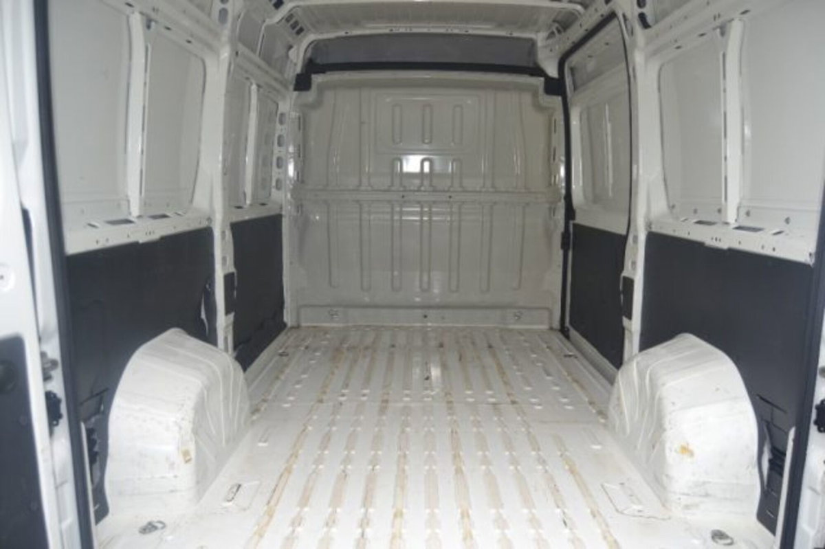 Citroen Jumper Telaio 35 BlueHDi 140 PLM-SL 3p. Furgonato Business (7)