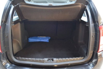 Dacia Duster 1.5 dCi 110CV 4x2 Lauréate (6)
