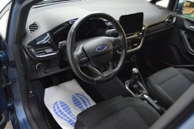 Ford Fiesta 1.1 75 CV GPL 5 porte (10)