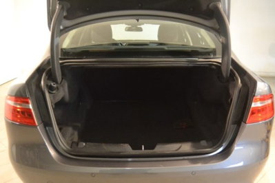 Jaguar XE 2.0 D Turbo 180 CV AWD aut. Portfolio (5)