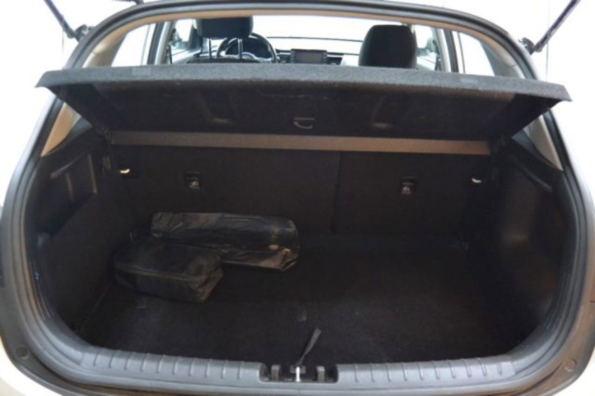 Kia Stonic 1.4 MPI EcoGPL Energy (5)