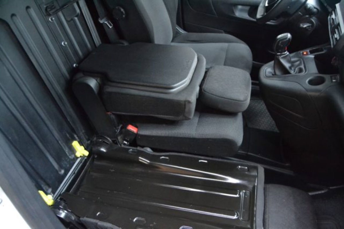 Peugeot Partner Furgone 1.5 bluehdi 100cv S&S L2 (11)
