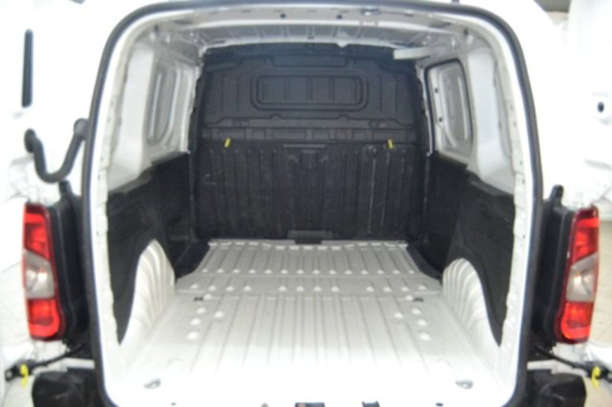 Peugeot Partner Furgone 1.5 bluehdi 100cv S&S L2 (5)