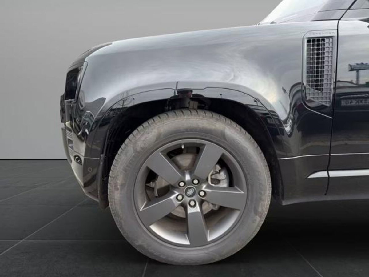Land Rover Defender 110 3.0d mhev X-Dynamic SE awd 250cv auto 7p.ti (9)