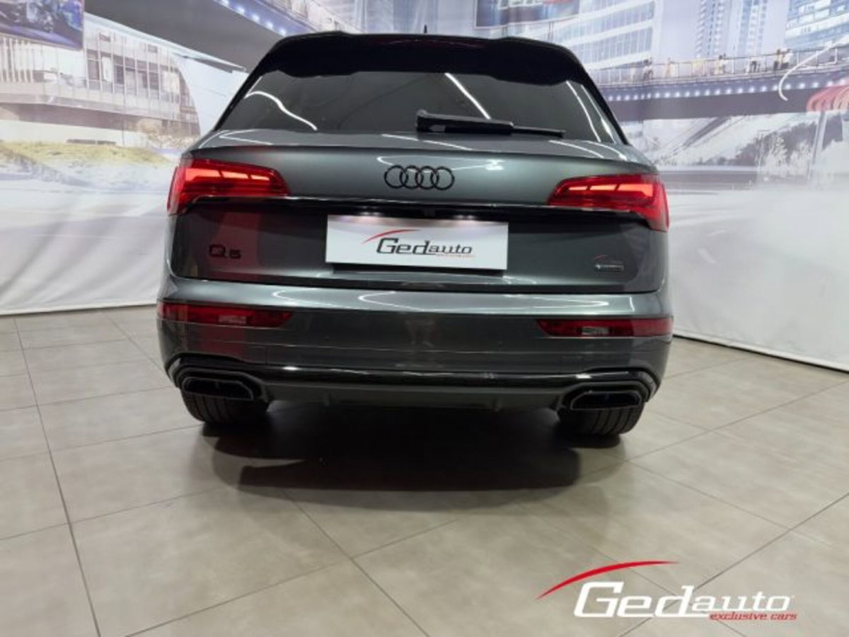 Audi Q5 40 TDI 204 CV quattro S tronic S line plus (5)
